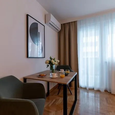 Apartment Premium